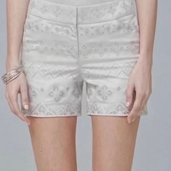 White House Black Market Gray Embroidered WHBM Women's 5” Shorts 10 - Picture 13 of 13